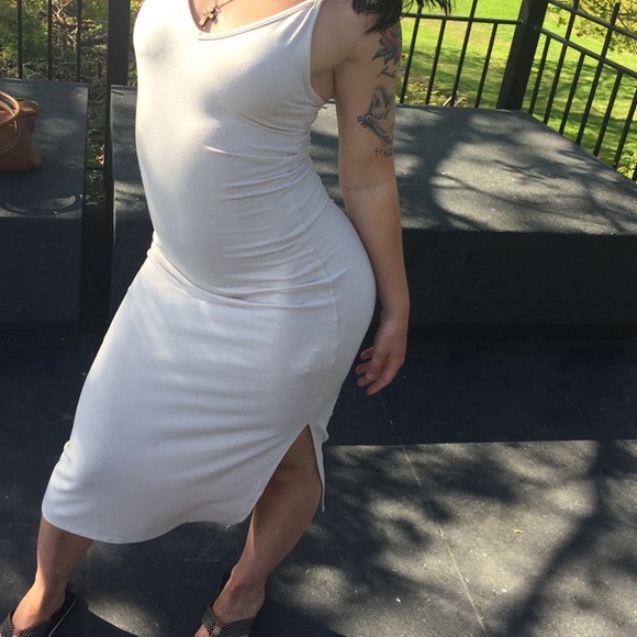 Tan beige summer skin tight dress - Picture 2 of 2
